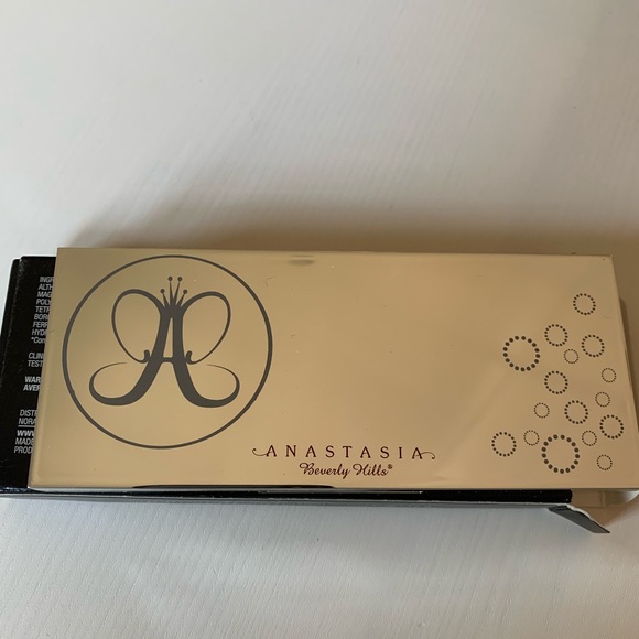 NWT Anastasia Beverly Hills Eyeshadow - Picture 6 of 7
